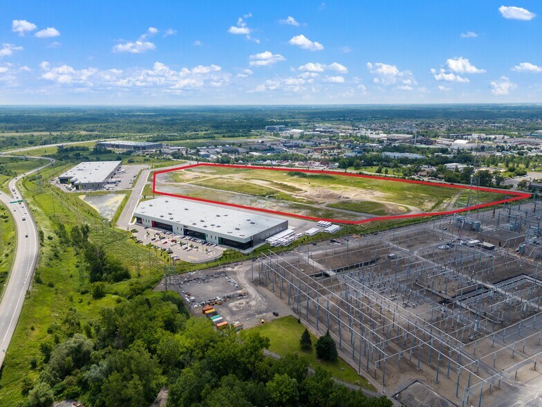 More Photos Of Russell Rd-Building E1, Ottawa Unknown For Lease