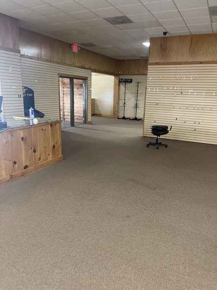 More Photos Of 3455 Keith Bridge Rd, Cumming Freestanding For Sale