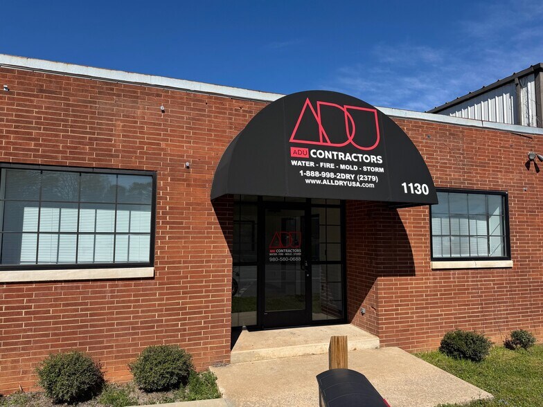 More Photos Of 1130 Thomasboro Dr, Charlotte Warehouse For Lease