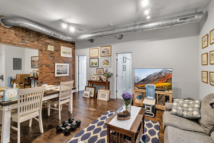 More Photos Of 888 Main St, Buffalo Office Residential For Sale