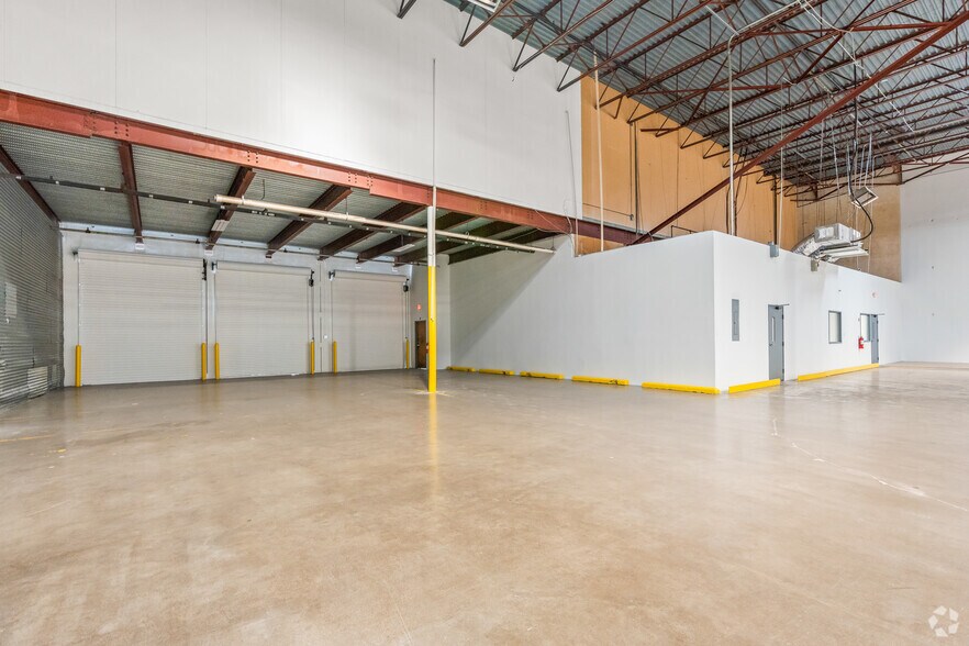 More Photos Of 754 Port America Pl, Grapevine Unknown For Lease