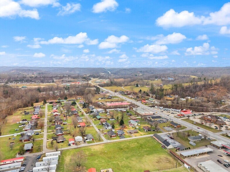 More Photos Of 5 Carol Malone Boulevard, Grayson Land For Lease