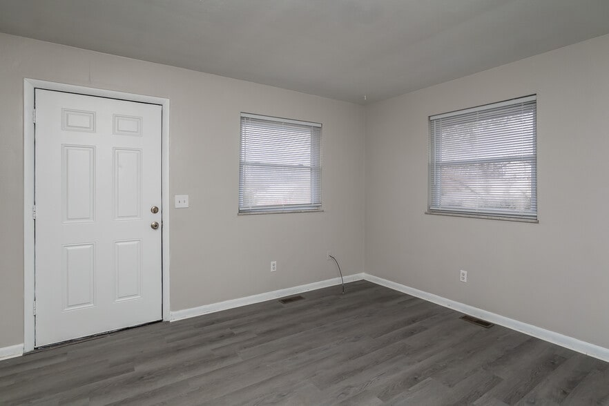 More Photos Of 2525 Germantown St, Dayton Apartments For Sale