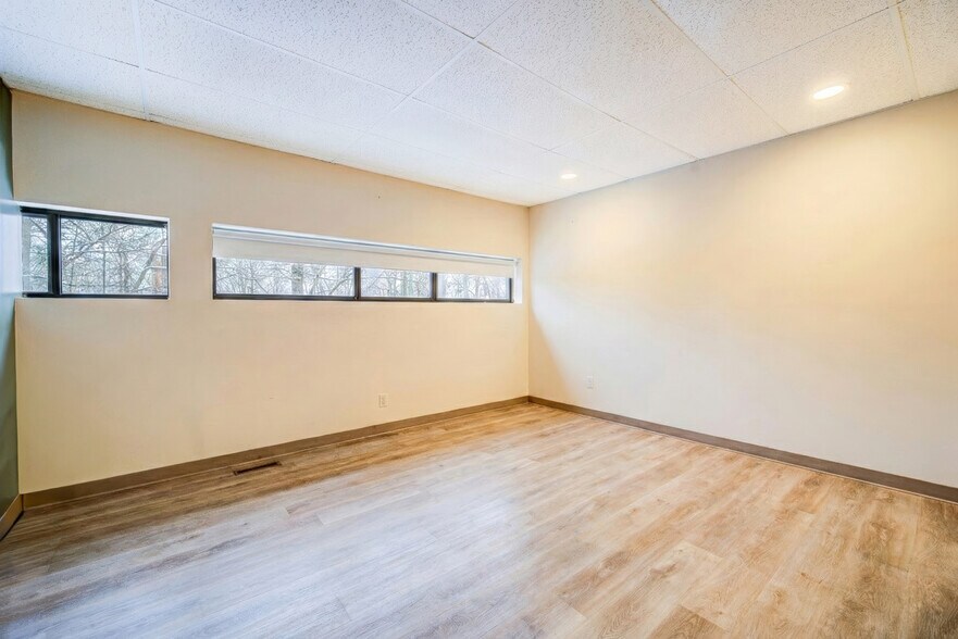 More Photos Of 56 Main St, Poughkeepsie Medical For Lease