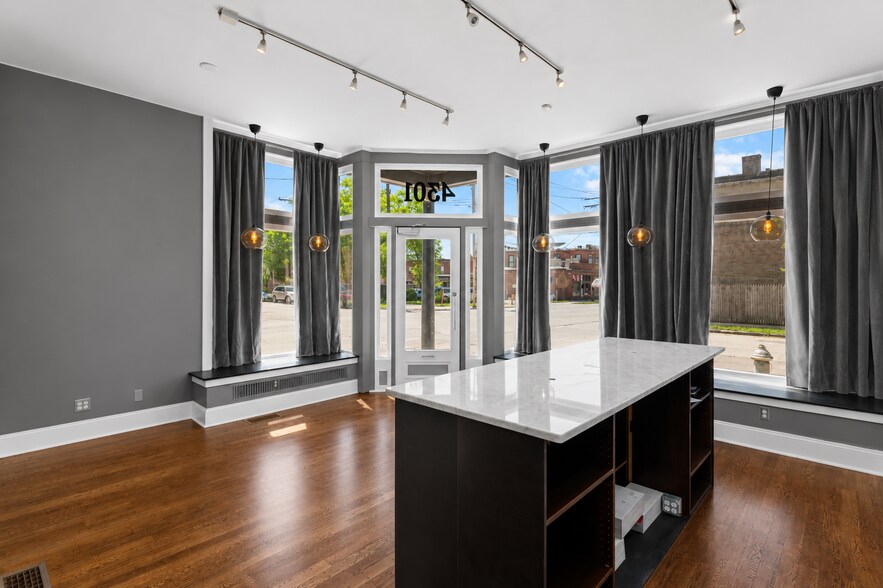 More Photos Of 4301 Arco Ave, Saint Louis Storefront Retail Residential For Lease