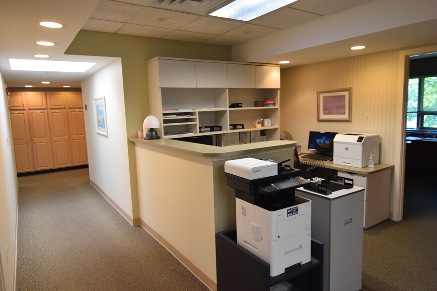 More Photos Of 315 W State St, Doylestown Medical For Sale