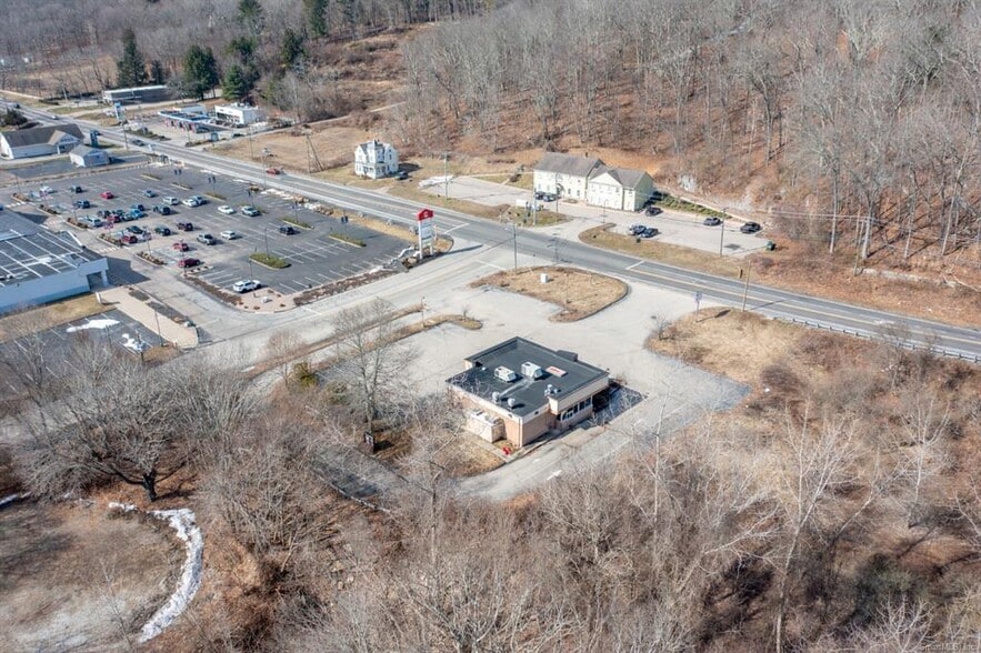 More Photos Of 641 Norwich New London Tpke, Uncasville Fast Food For Sale