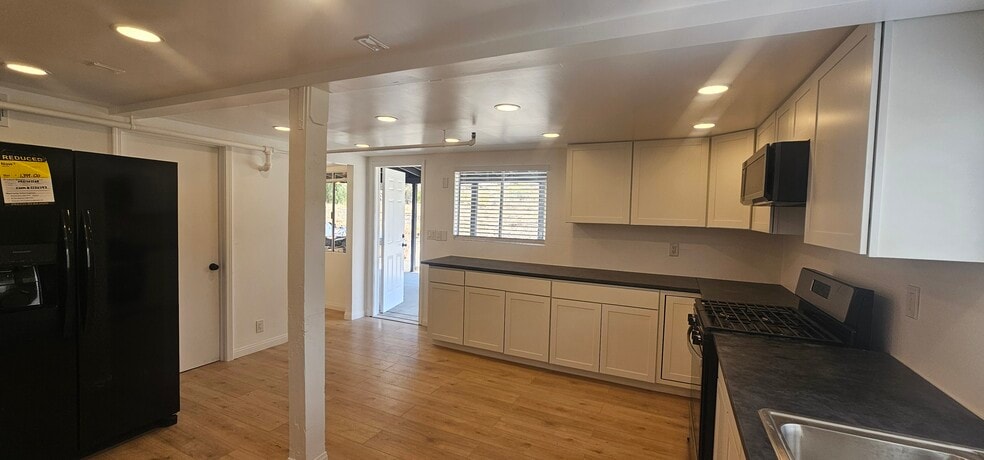 More Photos Of 2100 S State St, Hemet Rehabilitation Center For Sale