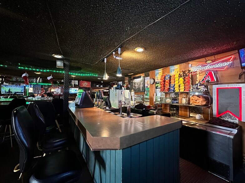 More Photos Of 1063 Hwy 95, Bullhead City Bar For Sale