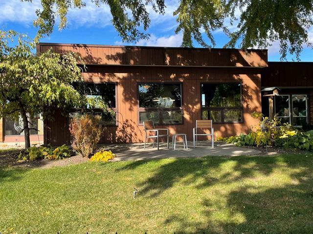 More Photos Of 6562 Lake Rd, Windsor Storefront Retail Office For Sale