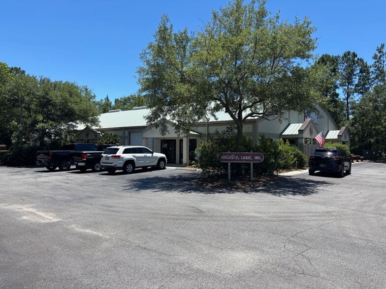 Primary Photo Of 29 Kitties Landing Rd, Bluffton Showroom For Sale