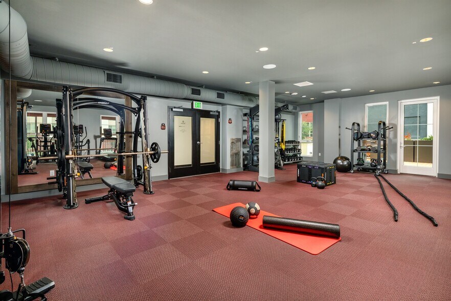 More Photos Of 1650 S Delaware St, San Mateo Apartments For Sale