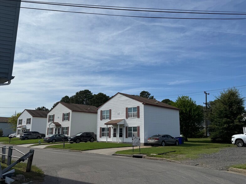 More Photos Of 3000 Cape Henry Ave, Norfolk Multifamily For Sale