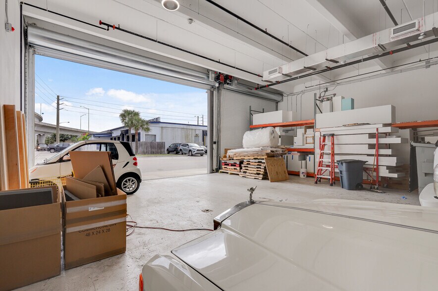 More Photos Of 2725 Hillsboro Rd, West Palm Beach Warehouse For Sale