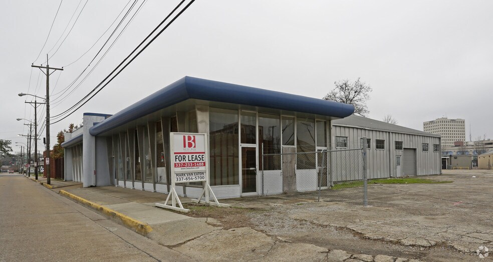 Primary Photo Of 124 E Cypress St, Lafayette Warehouse For Lease