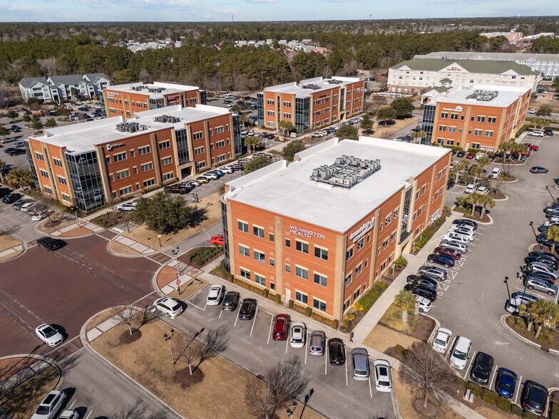 More Photos Of 6740 Rock Spring Rd, Wilmington Office For Lease