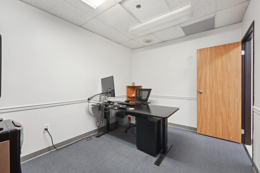 More Photos Of 1245 Whitehorse Mercerville Rd, Hamilton Medical For Sale