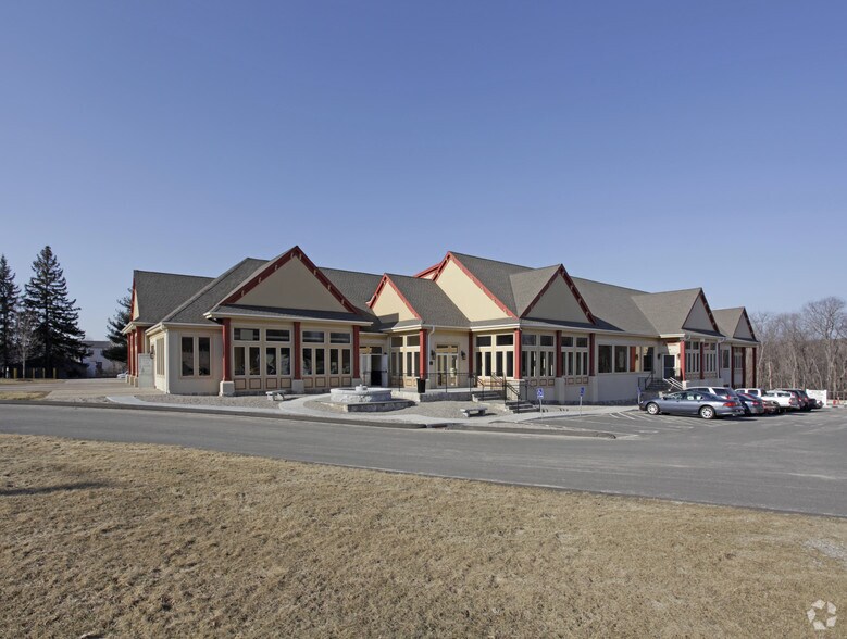 Primary Photo Of 123-125 S Main St, Newtown Unknown For Lease