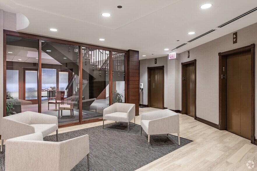 More Photos Of 140 S Dearborn St, Chicago Office For Lease