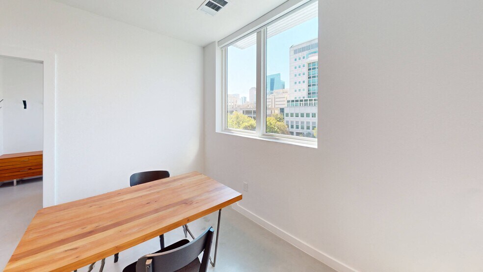 More Photos Of 1108 Nueces St, Austin Apartments For Lease