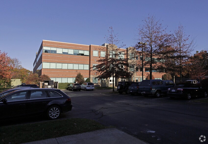 More Photos Of 31 Nagog Park, Acton Office For Sale