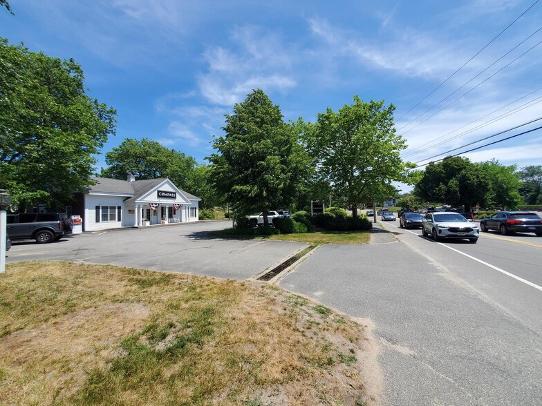 More Photos Of 856 Main St, Chatham Office For Sale