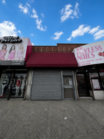 Primary Photo Of 1205 Stratford Ave, Bronx General Retail For Lease