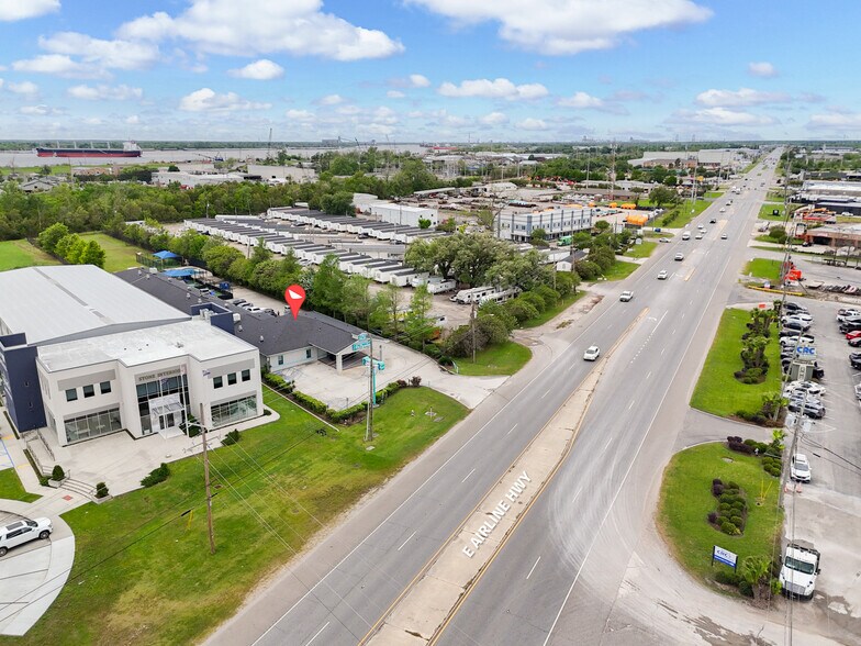 More Photos Of 45 E Airline Hwy, Kenner Veterinarian Kennel For Lease