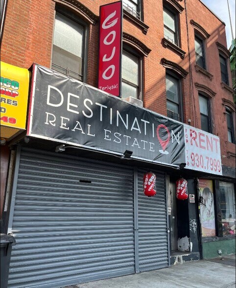 Primary Photo Of 545 Court St, Brooklyn Restaurant For Lease