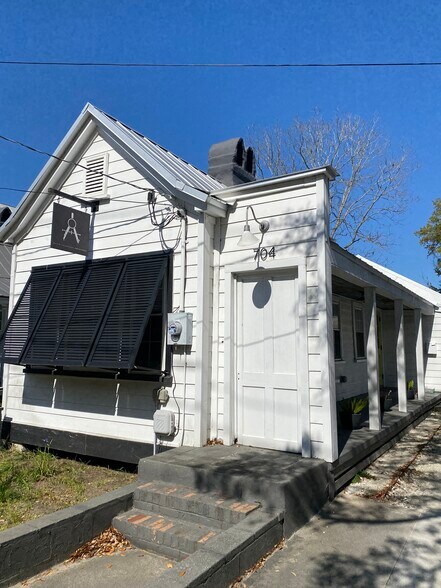 More Photos Of 704 Meeting St, Charleston Office Residential For Lease