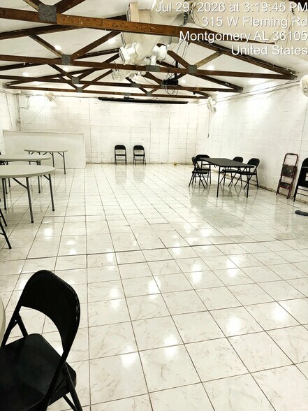 More Photos Of 315 W Fleming Rd, Montgomery Flex For Lease
