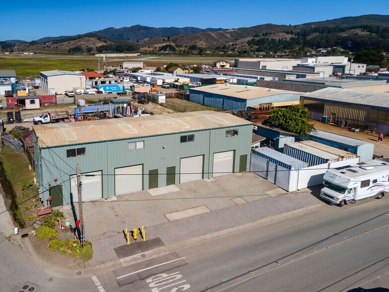 More Photos Of 207 Harvard Ave, Half Moon Bay Warehouse For Sale