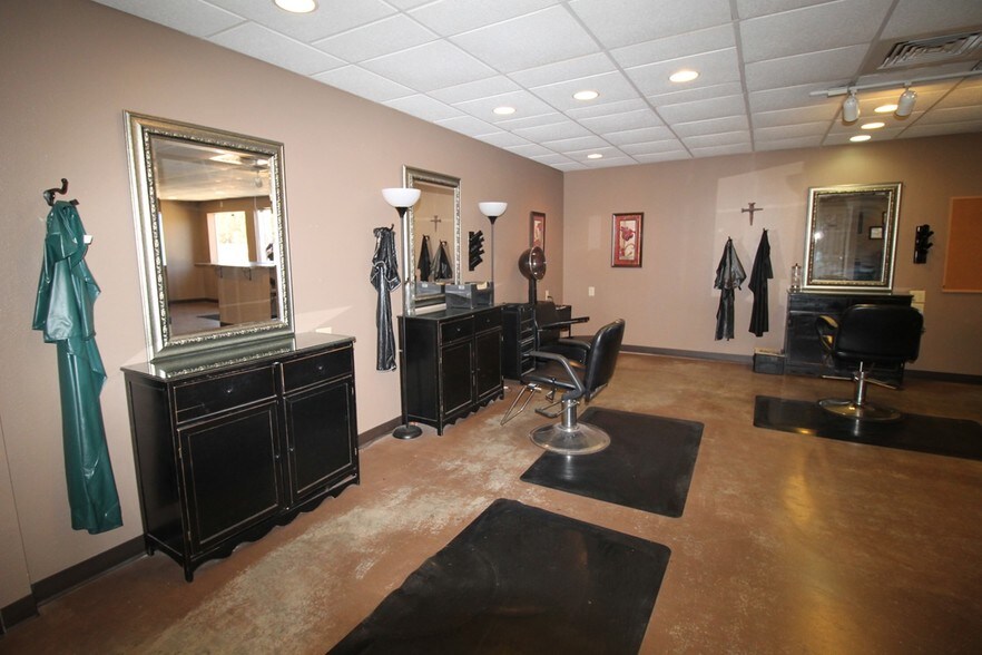 More Photos Of 3207 Highway 63 S, Lucedale Storefront Retail Office For Sale