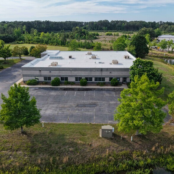 More Photos Of 230 N Equity Dr, Smithfield Medical For Lease