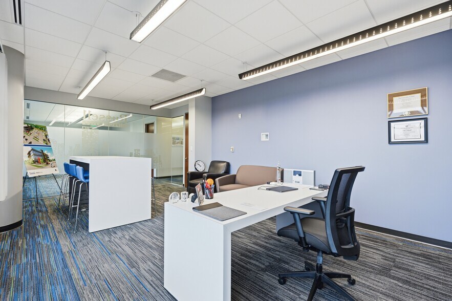 More Photos Of 8710 Earhart Ln Sw, Cedar Rapids Office For Sale