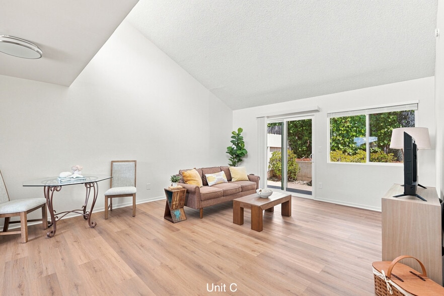 More Photos Of 1974 Nevada Ct, Los Osos Apartments For Sale