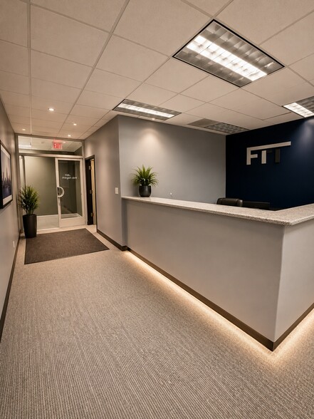 More Photos Of 10631 Paramount Blvd, Downey Office For Lease