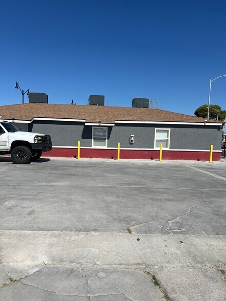 More Photos Of 1323 C St, Las Vegas Multifamily For Sale