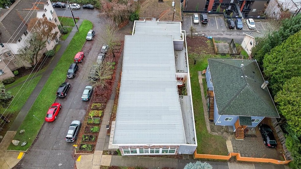 More Photos Of 1322 S Bayview St, Seattle Specialty For Sale
