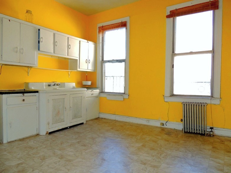 More Photos Of 181-183 Montrose Ave, Brooklyn Apartments For Sale