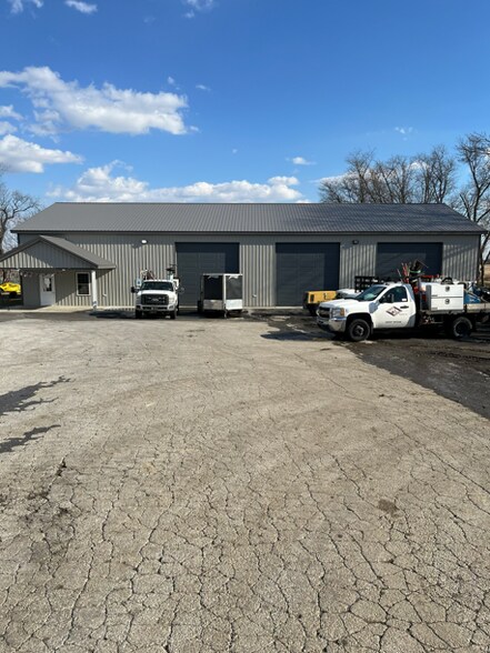 More Photos Of 1715 River Rd, New Castle Warehouse For Lease