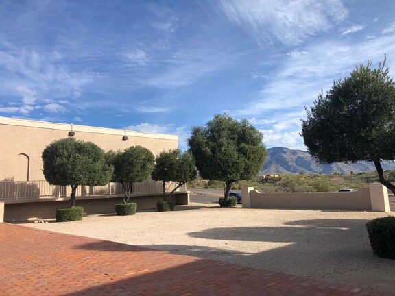 More Photos Of 5501 N Oracle Rd, Tucson Medical For Lease