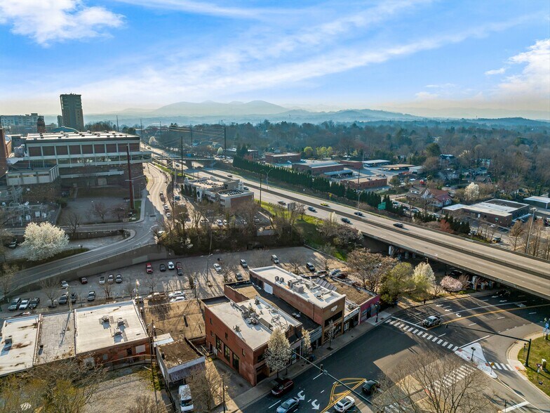 More Photos Of 114 N Lexington Ave, Asheville Restaurant For Sale