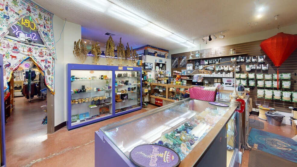 More Photos Of 1049 S Virginia St, Reno Storefront For Sale