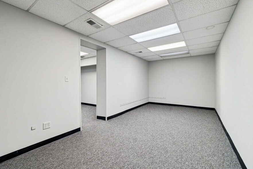 More Photos Of 715 McDuff Ave, Jacksonville Storefront Retail Residential For Sale