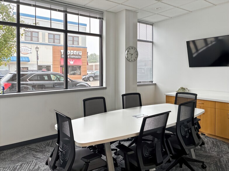More Photos Of 20731 Holyoke Ave, Lakeville Coworking Space