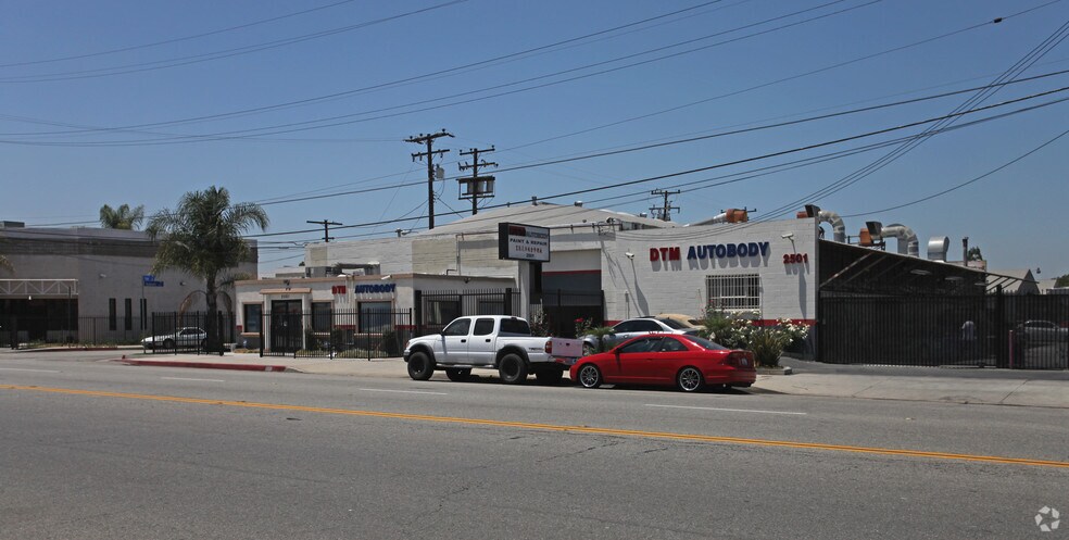 More Photos Of 2501 Tyler Ave, El Monte Warehouse For Sale