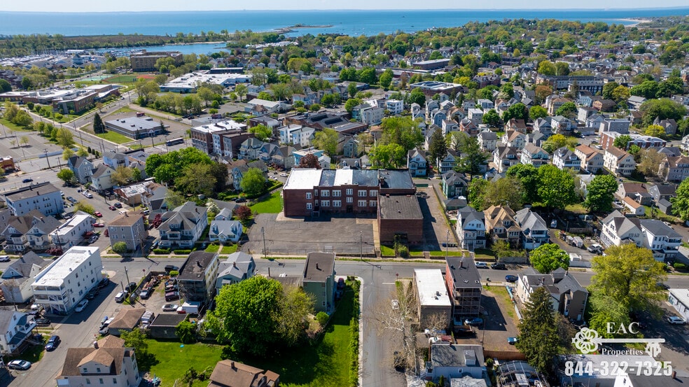 More Photos Of 86 Whittier St, Bridgeport Land For Sale