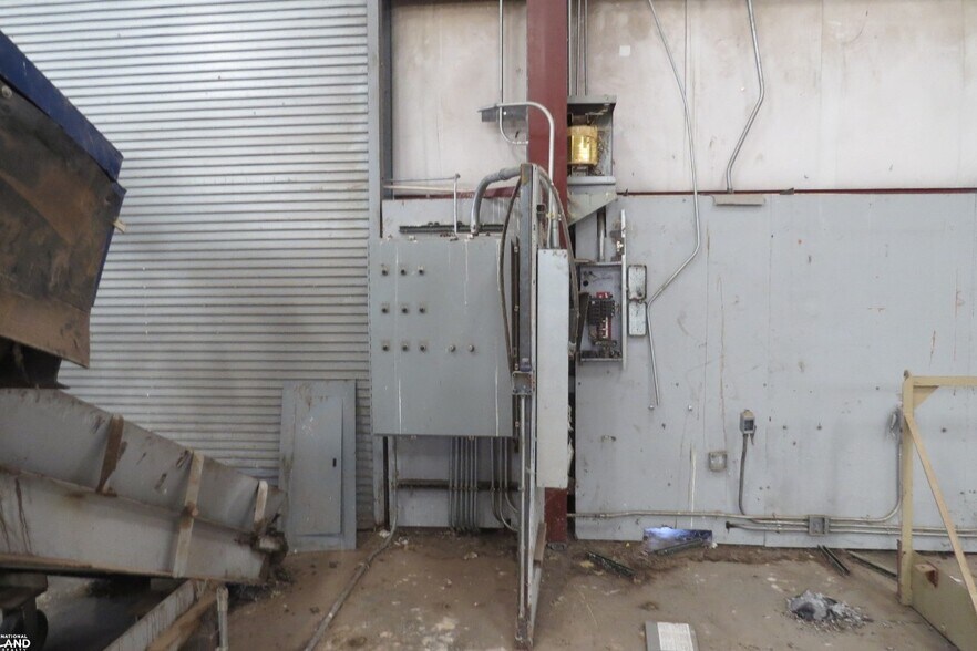 More Photos Of 1111 North Rd, Lordsburg Distribution For Sale