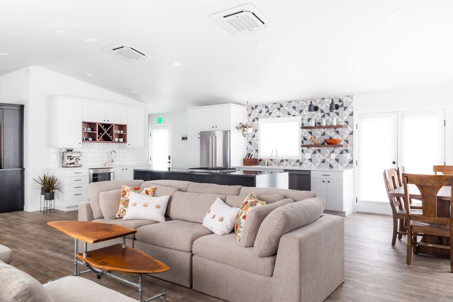 More Photos Of 9645-9655 SW Beaverton Hillsdale Hwy, Beaverton Medical For Sale